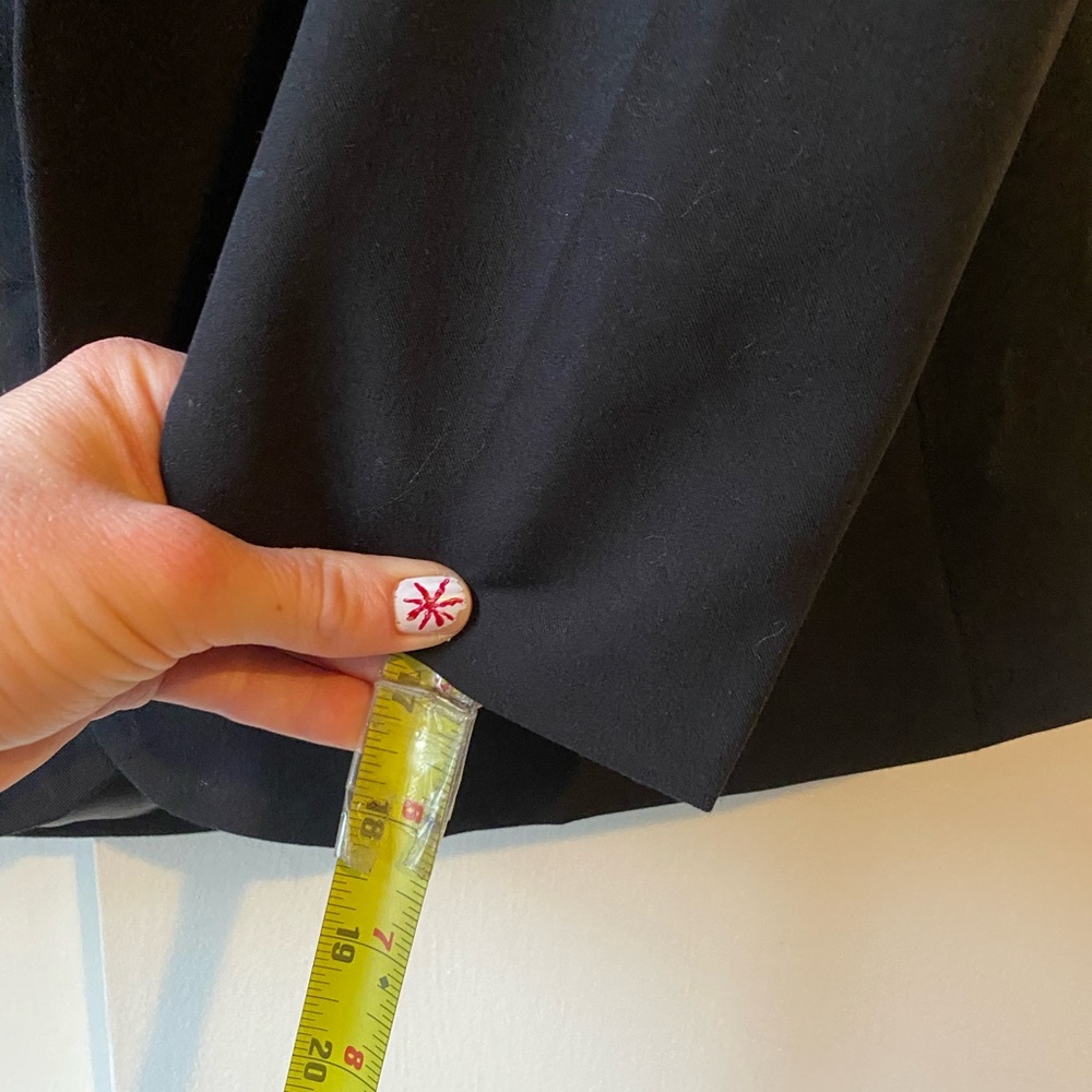 Black Blazer Womens Medium Button Pockets Trendy - Picture 7 of 9
